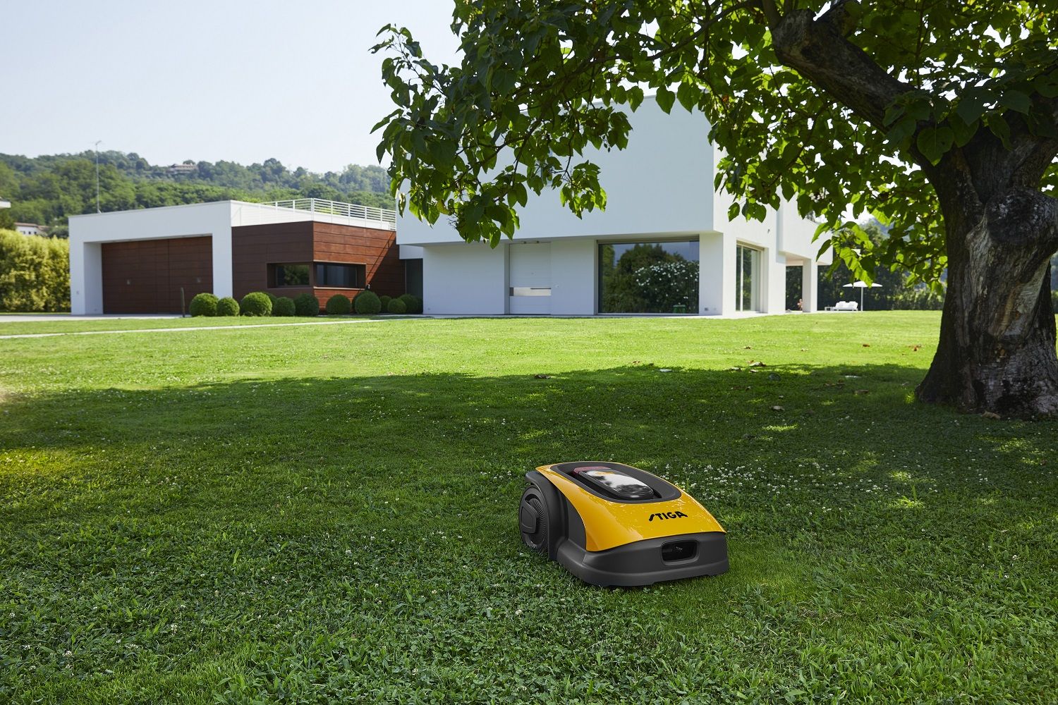 ROBOTICKA AUTONOMNA KOSACKA STIGA STIG A 750