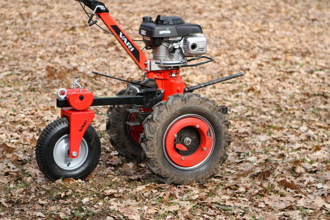 KOLO TRETIE TK-01 TRAKTOR VARI