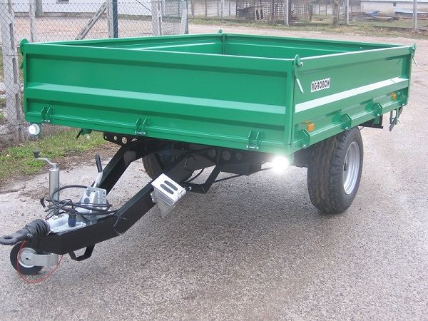 PRIVES NAKLADNY TRAKTOROVY VHN 22 1630+BRZDA