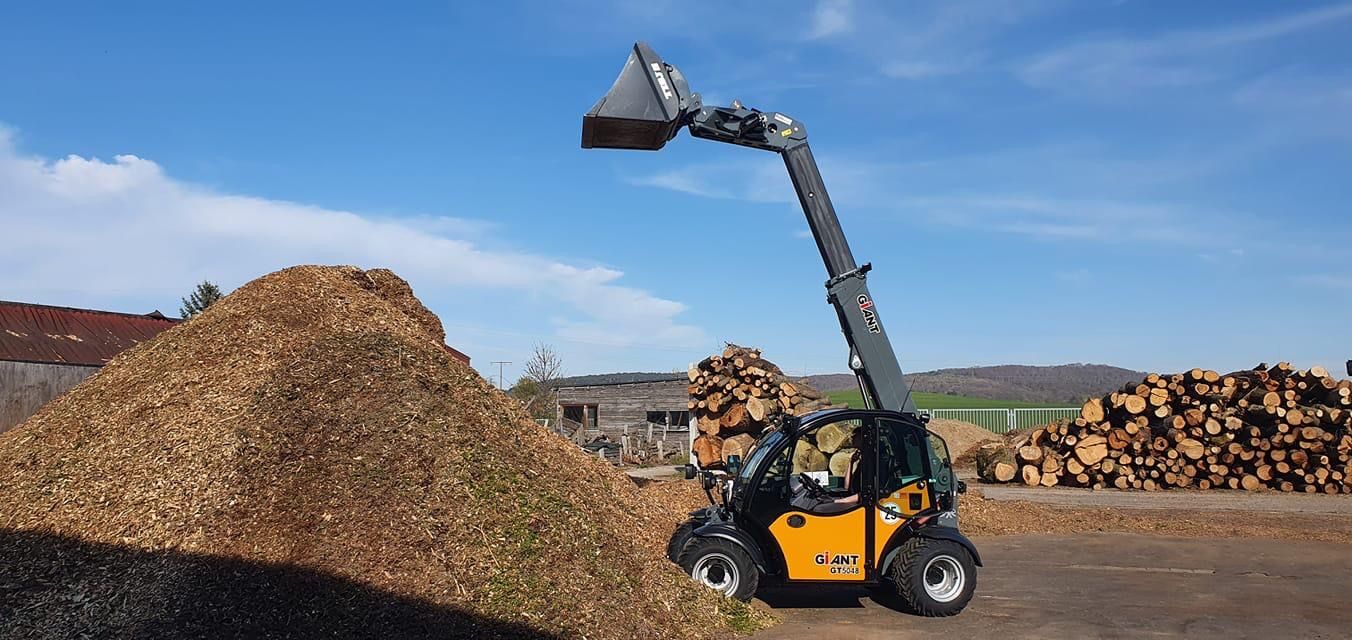 Nakladac teleskopicky GIANT GT5048
