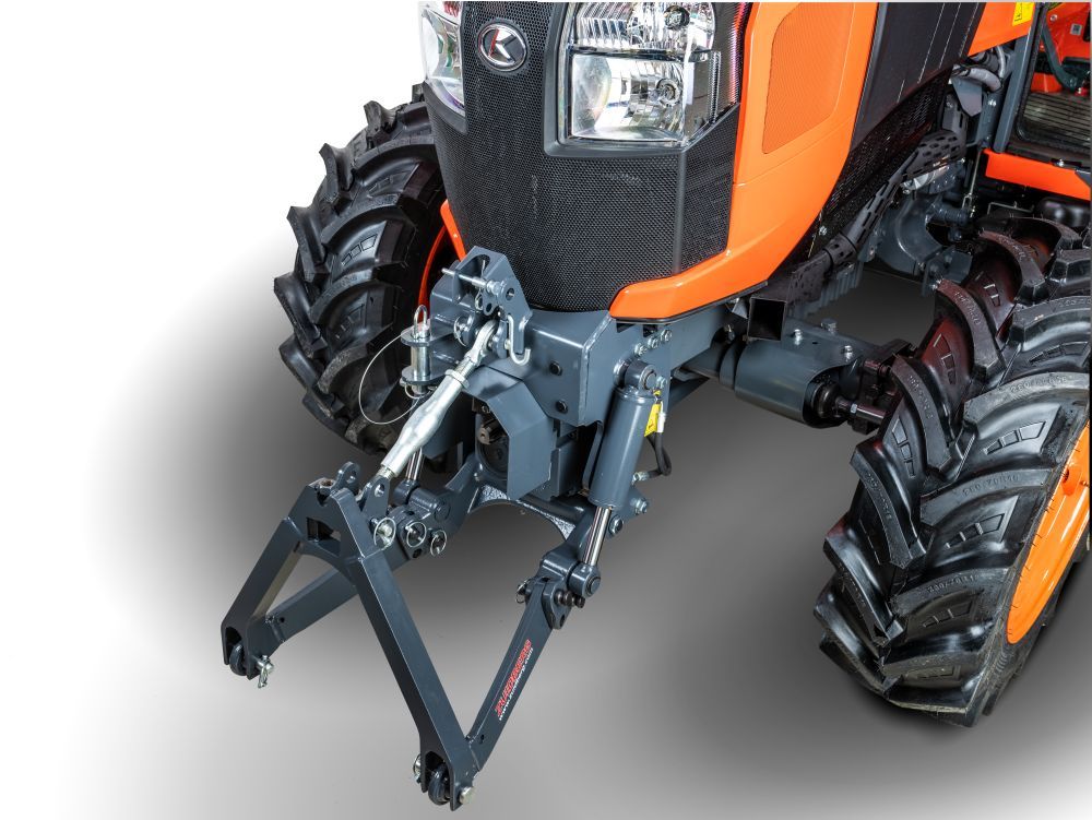 TRAKTOR KUBOTA L1522D ROPS