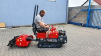 Traktor Fort Vision + travny rekultivator 75 cm