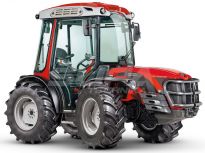 Traktor Antonio Carraro TRX9900 kabína